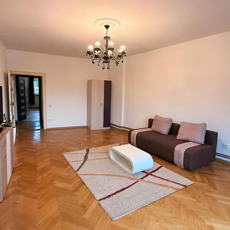 Iulius Boutique * Brasov
